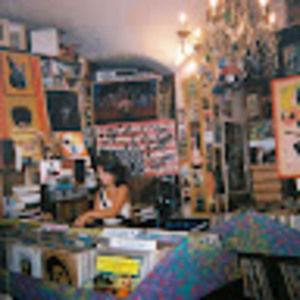 Meet your Posher, Avery